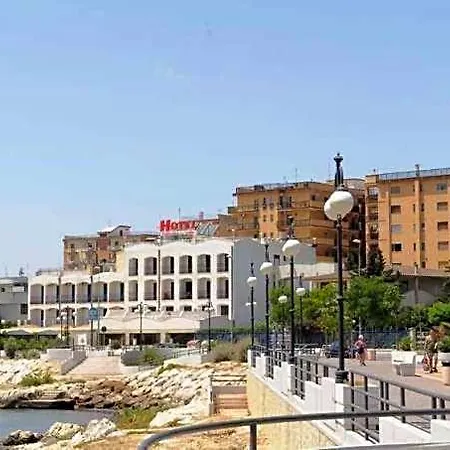 Panorama Del Golfo Hotel 3*