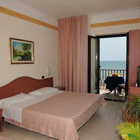 Panorama Del Golfo 3*